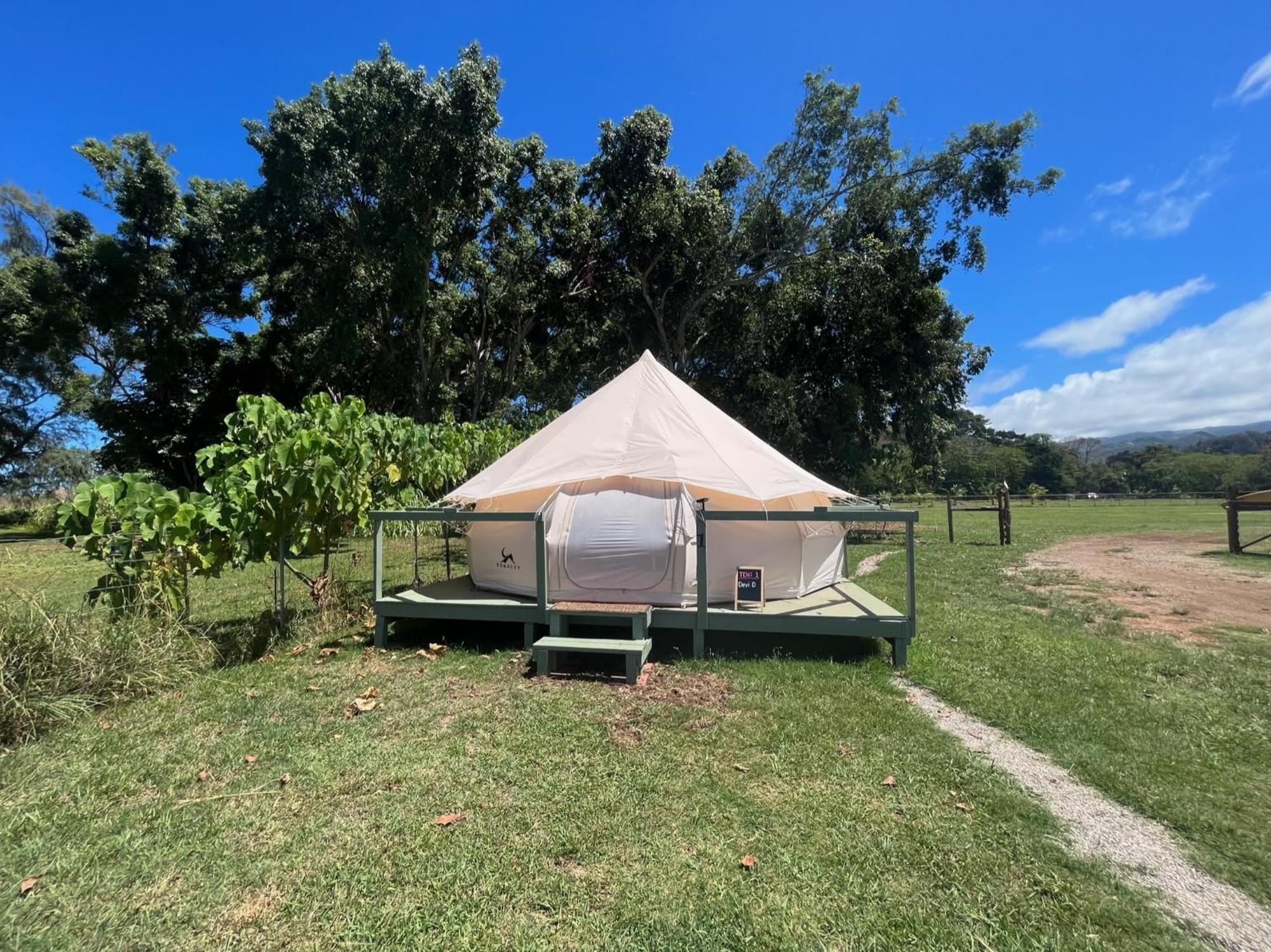 North Shore Glamping Camping Laie, Oahu, Hawaii Exterior foto